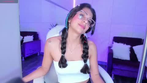 Snapshot of alassiahocthner chatting on October 4, 12:22 pm Alassia Hocthner online show from October 4, 12:22 pm