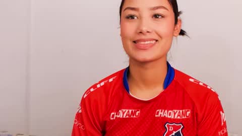 Snapshot of alasska_18 chatting on September 21, 10:08 pm alasska_18 online show from September 21, 10:08 pm