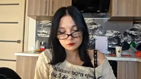 Im Katrina online show from February 19, 7:08 am