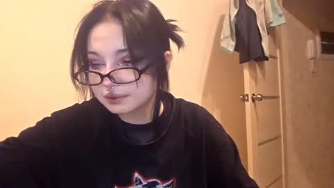 Im Katrina online show from February 12, 5:14 pm