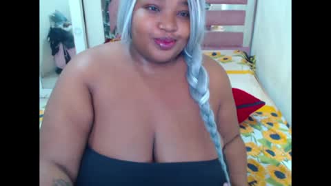 aleeinvein1 online show from June 18, 12:54 pm