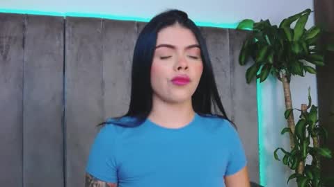 Snapshot of alegra_brown chatting on October 14, 2:58 am Alegra Brown online show from October 14, 2:58 am