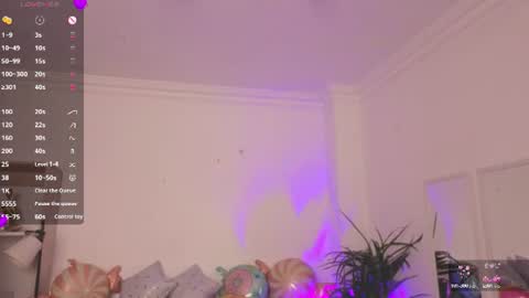 Alejandra online show from June 24, 11:42 am