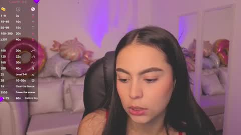 Alejandra online show from July 24, 11:30 am
