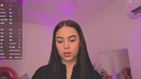 Alejandra online show from August 3, 11:16 am