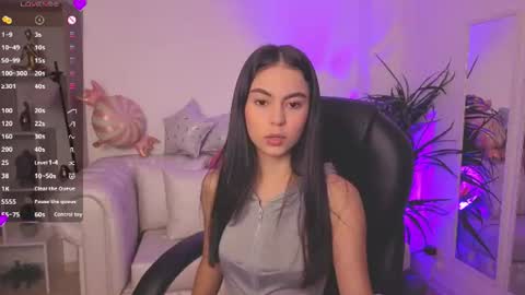 Alejandra online show from July 3, 11:49 am