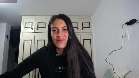 alejaxxxhot online show from November 7, 1:00 am