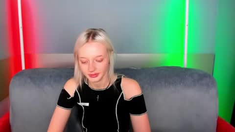 alessakiss online show from July 3, 1:55 am