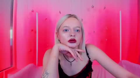 alessakiss online show from July 18, 7:11 am