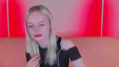 alessakiss online show from July 17, 7:02 am