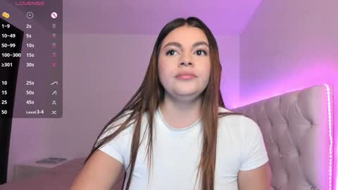 Snapshot of alessiabaum18 chatting on December 11, 2:52 am CATA online show from December 11, 2:52 am