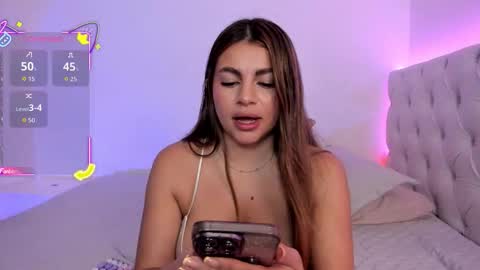 Snapshot of alessiabaum18 chatting on September 19, 6:12 am CATA online show from September 19, 6:12 am