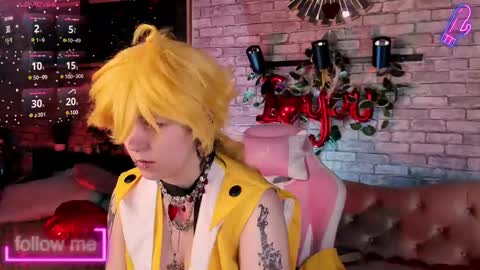 alex_howell online show from February 11, 8:52 pm