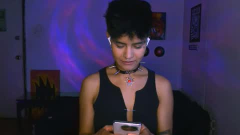 Snapshot of alex_one888 chatting on October 8, 4:17 am Alex online show from October 8, 4:17 am