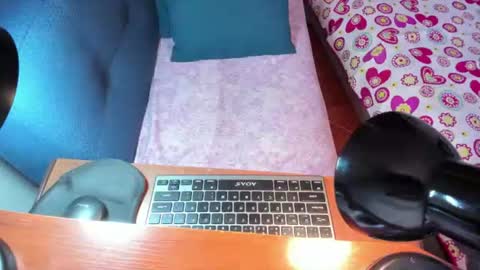 alexa latina online show from July 24, 4:05 pm