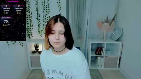alexa_lexi online show from June 30, 10:48 am