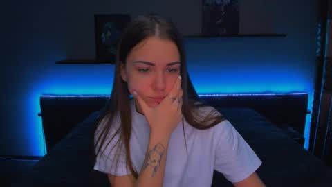 Snapshot of alexabarkley chatting on February 11, 3:08 am angel online show from February 11, 3:08 am