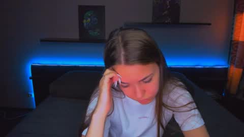 angel online show from April 28, 1:25 am