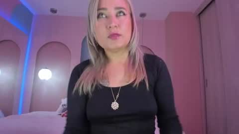 alexacoldd online show from August 3, 11:49 am