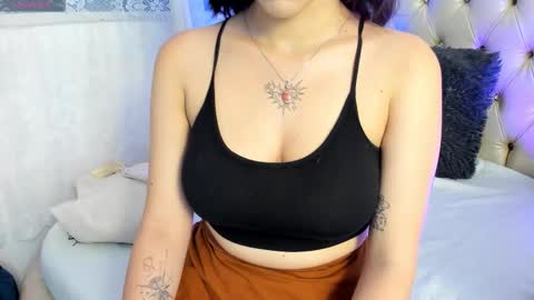 Snapshot of alexafoxy18 chatting on September 13, 5:15 am ALEXA online show from September 13, 5:15 am