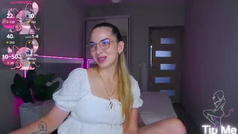 alexandracandy online show from June 24, 2:27 pm