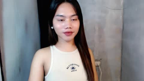 Snapshot of alexandralovely_9 chatting on October 21, 3:49 pm Andrea online show from October 21, 3:49 pm