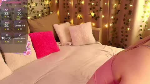 Alex online show from March 14, 6:42 pm