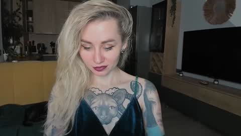 Snapshot of alexarush chatting on December 26, 6:01 pm alexarush online show from December 26, 6:01 pm