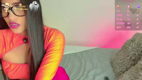 laurens online show from November 1, 3:32 am