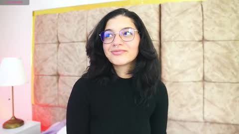 alexia_clark7 online show from March 14, 9:05 pm