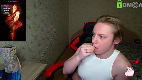 Alexis online show from December 2, 11:29 pm