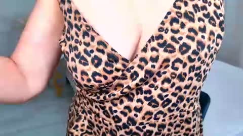alexis_lovelyy online show from July 20, 6:27 am