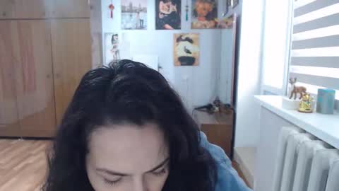 AlexisMillers online show from April 30, 8:30 am