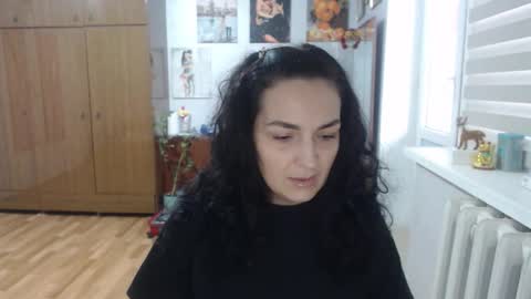 AlexisMillers online show from October 8, 9:35 am