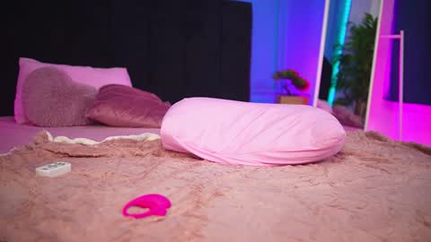 Alexxis Rae online show from September 24, 12:04 pm