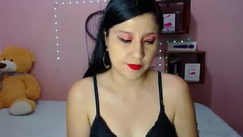 alixia online show from November 20, 11:28 pm