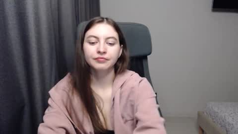 Snapshot of alice_________________________ chatting on February 19, 11:46 pm Alice online show from February 19, 11:46 pm