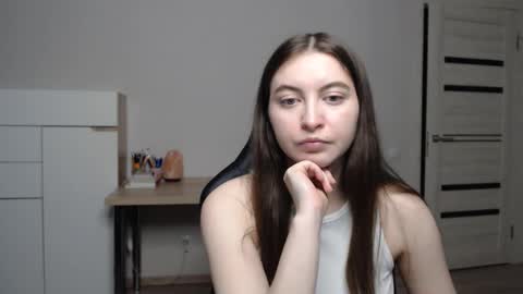 Snapshot of alice_________________________ chatting on March 3, 7:14 pm Alice online show from March 3, 7:14 pm