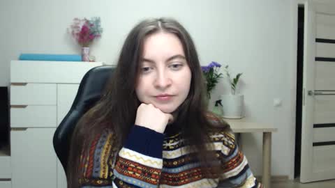 Alice online show from November 16, 8:31 pm