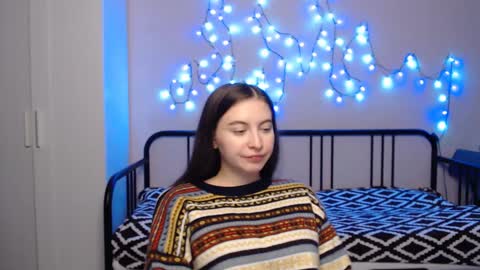 Snapshot of alice_________________________ chatting on December 30, 5:55 pm Alice online show from December 30, 5:55 pm