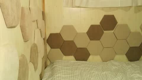 Snapshot of alice_ayra chatting on October 28, 5:30 pm Alice online show from October 28, 5:30 pm