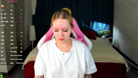 Alice online show from November 5, 10:48 pm