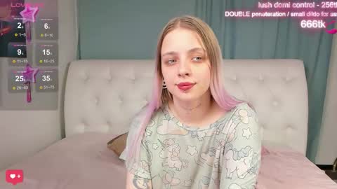 alice_halle online show from October 16, 11:57 am