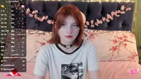 Snapshot of alice_langley chatting on September 27, 12:34 pm Alice 3 online show from September 27, 12:34 pm