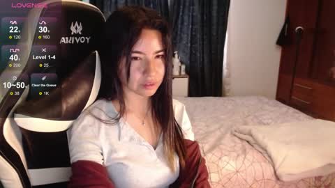 Alice online show from May 4, 2:10 pm