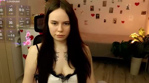 Alice online show from March 5, 9:10 pm