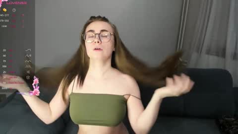 Alice online show from January 6, 5:38 pm