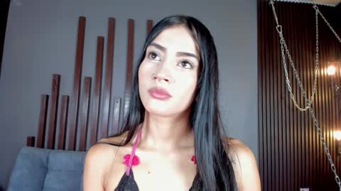 alice_rous21 online show from February 13, 1:57 pm