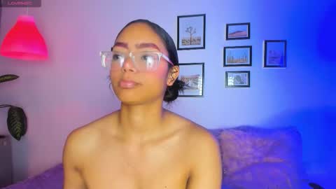 alice_simmons online show from March 13, 1:01 pm