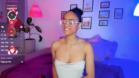 alice_simmons online show from November 20, 1:45 pm